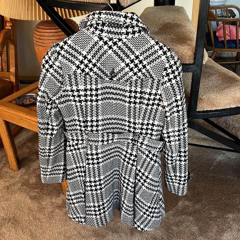 Victoria Sectet // Moda Houndstooth Patterned Coat - image 2